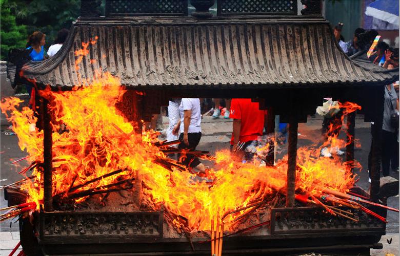 烧香拜佛那点事记辽宁北镇青岩寺之行