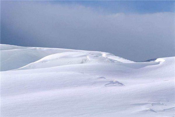 梦见雪地是什么预兆