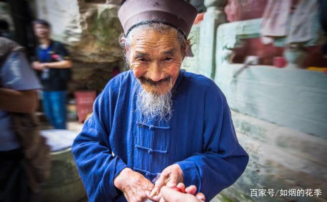 很多人都打着道士和尚的幌子来算命,真正的世外高人又对命运如何