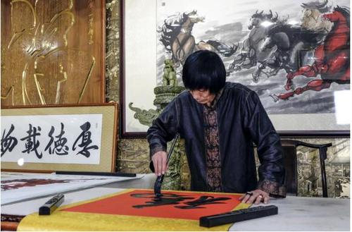 张金海—中国国务外事国礼艺术家